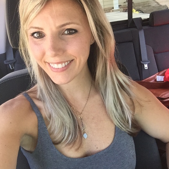 Meet your Posher, Marijane - Picture 1 of 1